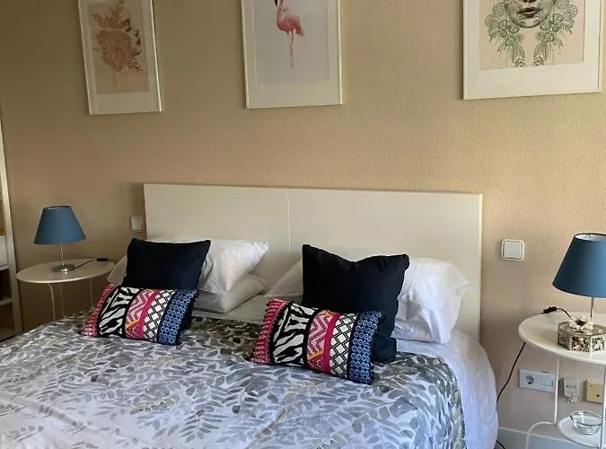Parque Alameda Apartment