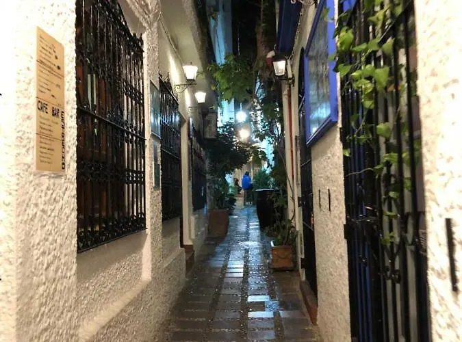 Parque Alameda Apartment
