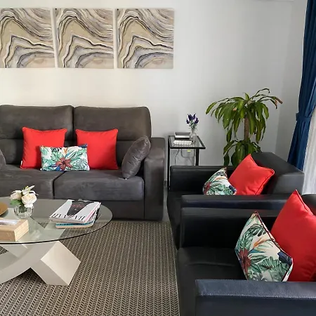 Parque Alameda Apartment *