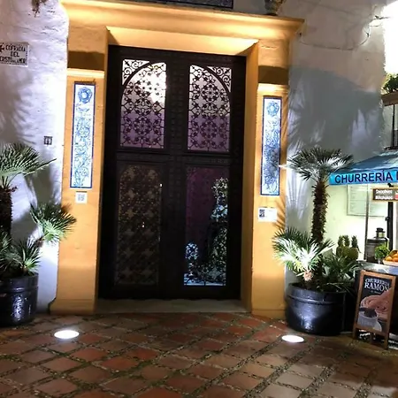 Апартаменты Parque Alameda *